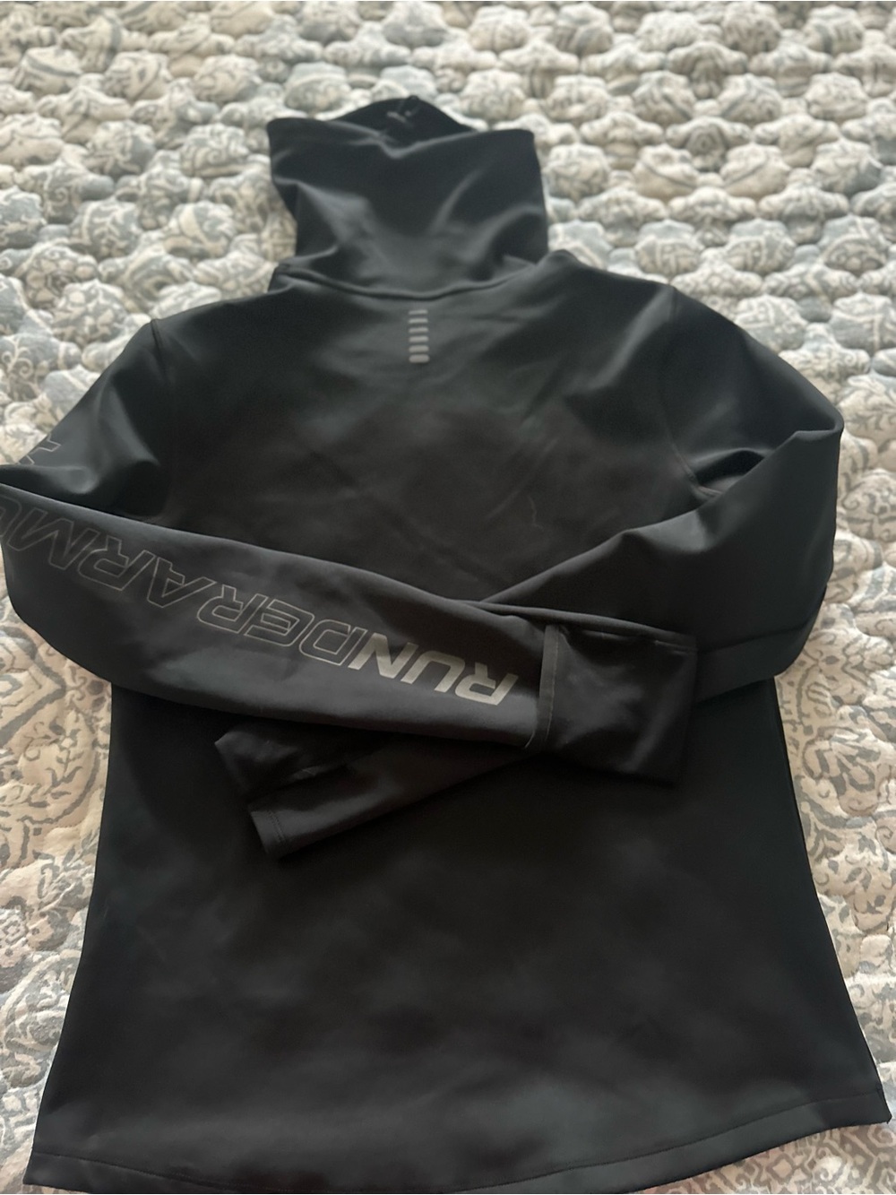 Under Armour Coldgear Women's warm  ( cubes) black running long sleeve top M